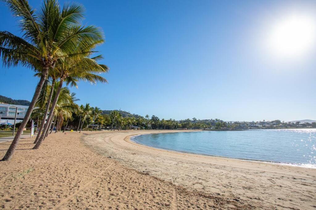 Ocean View 33A Studio Pool Ocean View Wifi Airlie Beach Esterno foto