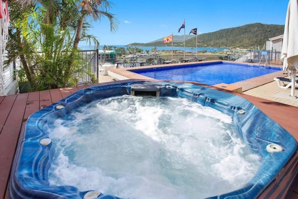 Ocean View 33A Studio Pool Ocean View Wifi Airlie Beach Esterno foto