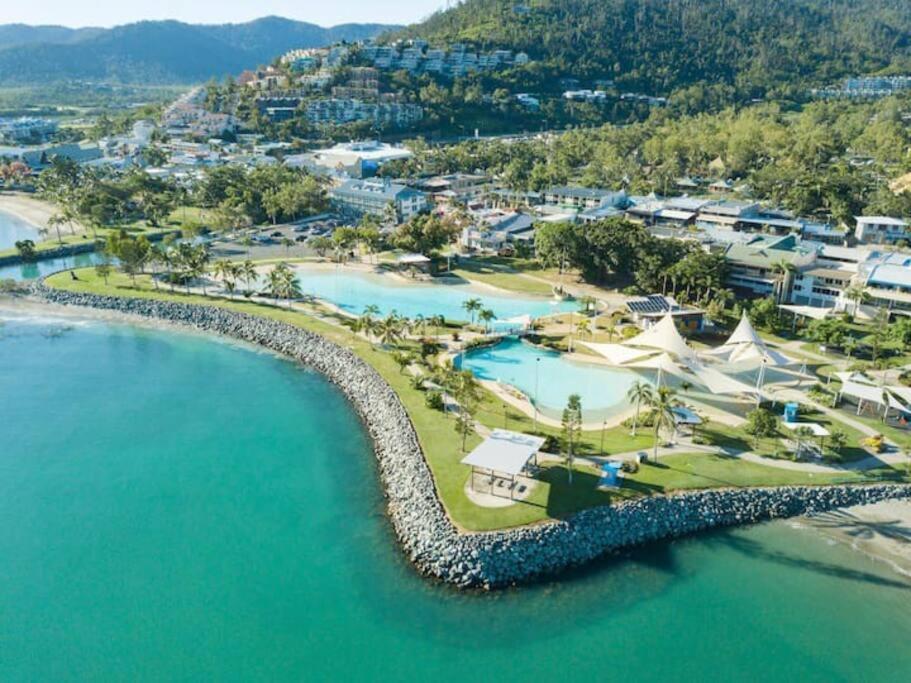 Ocean View 33A Studio Pool Ocean View Wifi Airlie Beach Esterno foto